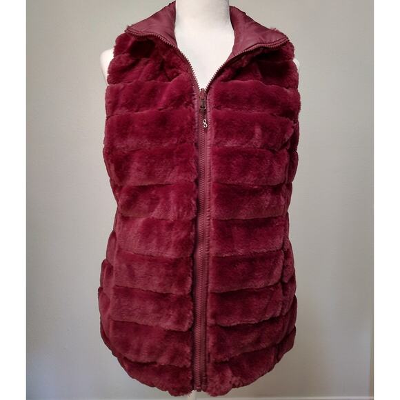 Be Boundless Burgundy Faux Fur Reversible Zip Puffer Vest Size Small Pockets - Picture 1 of 10